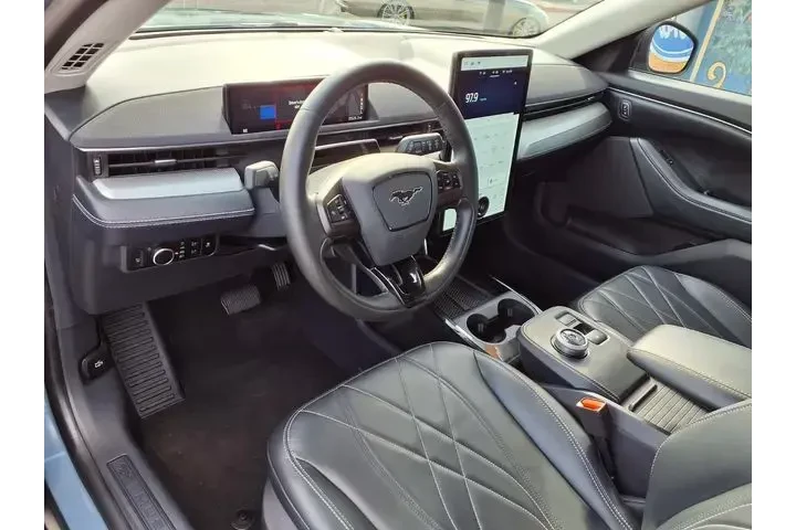 $27999 : Ford Mustang Mach-E 2023 Sel image 5