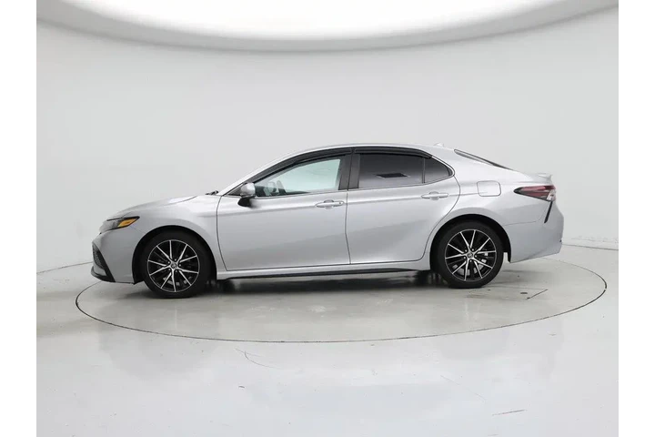 $26998 : Toyota Camry 2023 SE 4dr Sed image 3