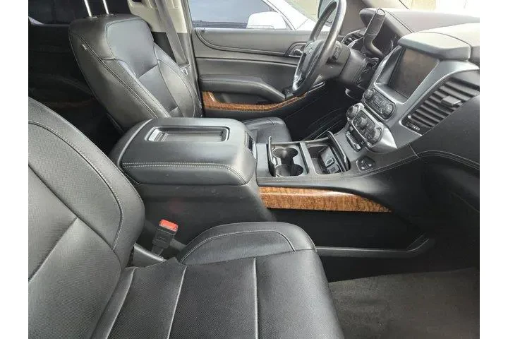 $16991 : Chevrolet Tahoe 2015 4x4 LTZ image 4