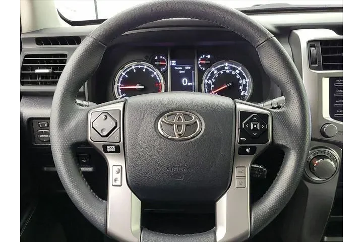 $36998 : Toyota 4Runner 2023 4x2 TRD image 10