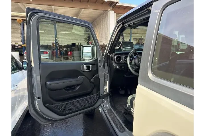 $28034 : Jeep Wrangler 2023 4x4 Sport image 8