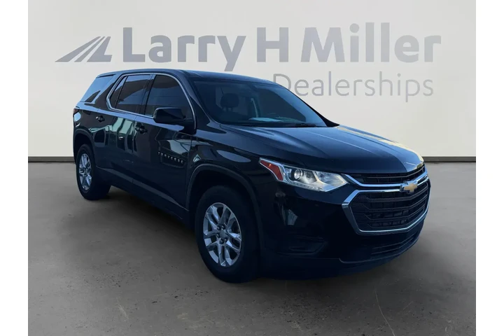 Chevrolet Traverse 2021 LS 4 image 7