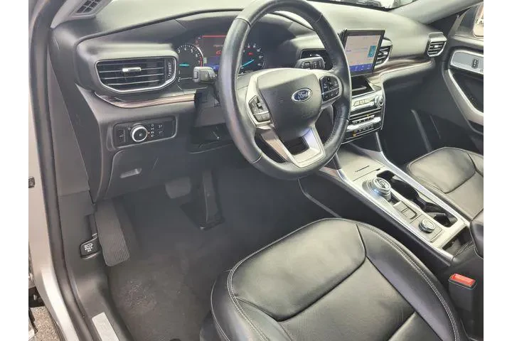 $39308 : Ford Explorer 2023 AWD Limit image 9