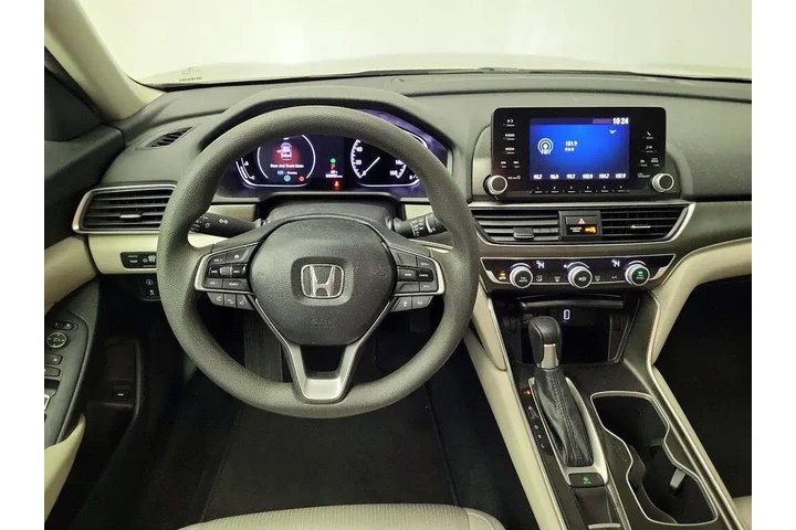 $22998 : Honda Accord 2020 LX 4dr Sed image 10