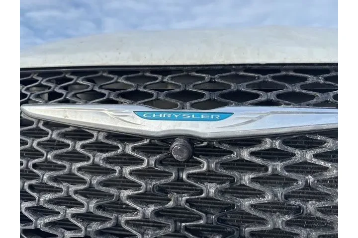 $26995 : Chrysler Pacifica Hybrid 202 image 4