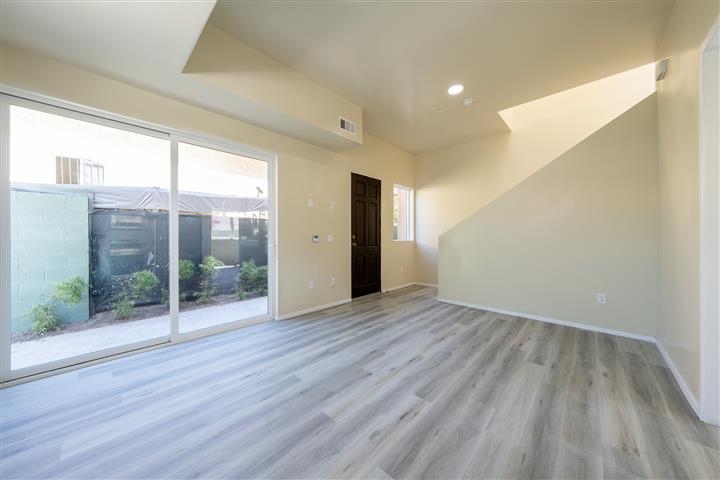 $3450 : APARTAMENTO DUPLEX image 5