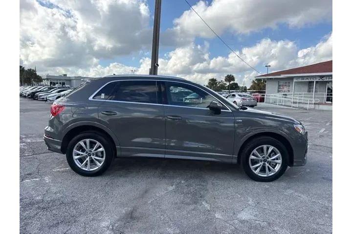 $31988 : Audi Q3 2025 AWD quattro S l image 2