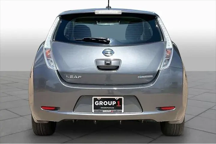 $7820 : Nissan LEAF 2016 SV 4dr Hatc image 6