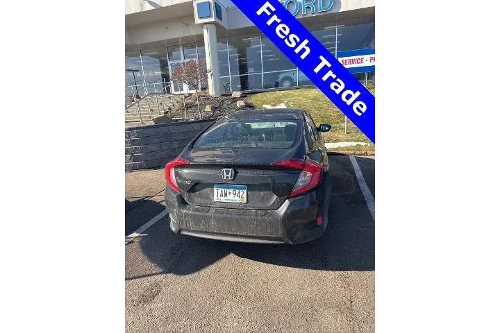 $14847 : Honda Civic 2016 LX 4dr Seda image 2