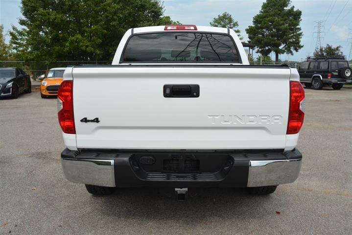 2015 Tundra SR5 image 6