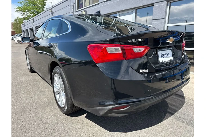 $15995 : 2023 Malibu FWD 1LT image 5