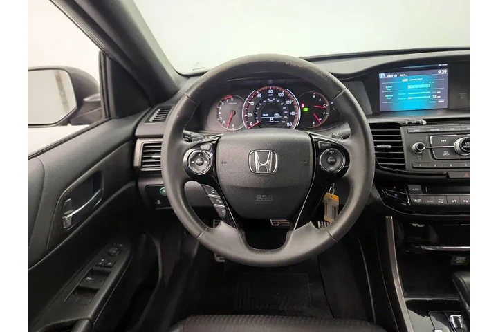 $18998 : Honda Accord 2016 Sport 4dr image 10