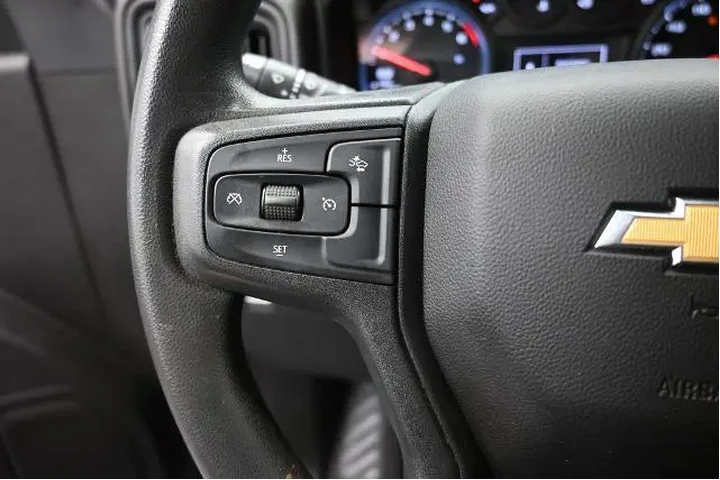 $31991 : Chevrolet Silverado 1500 202 image 3