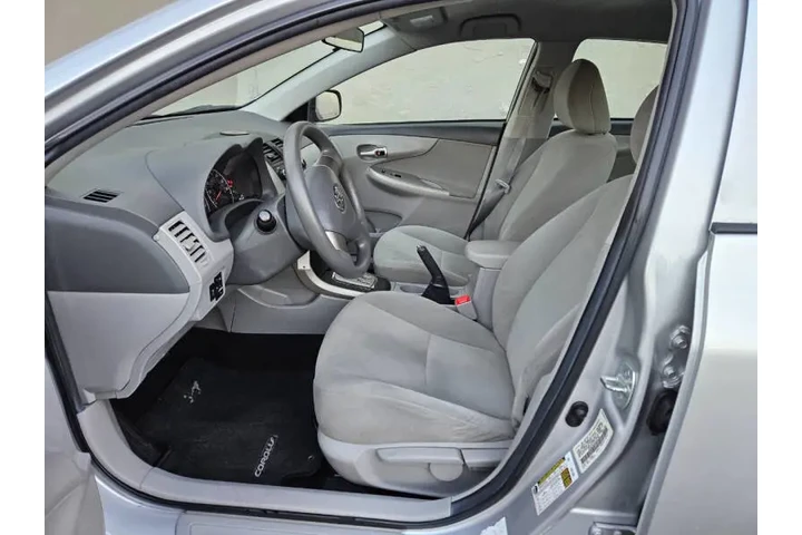 $7999 : 2010 Corolla LE image 10