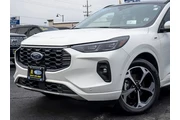 $31870 : Ford Escape 2024 AWD ST-Line thumbnail