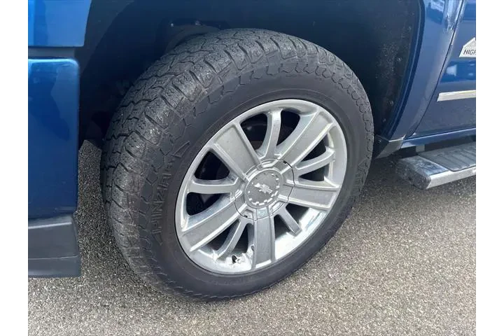 $31999 : Chevrolet Silverado 1500 201 image 9