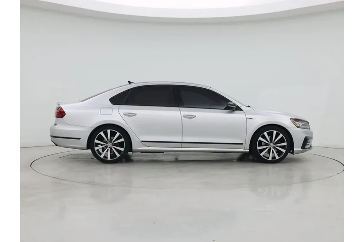 $15998 : Volkswagen Passat 2018 V6 GT image 7