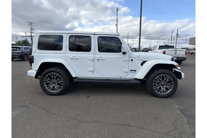$33890 : Jeep Wrangler Unlimited 2022 image 6