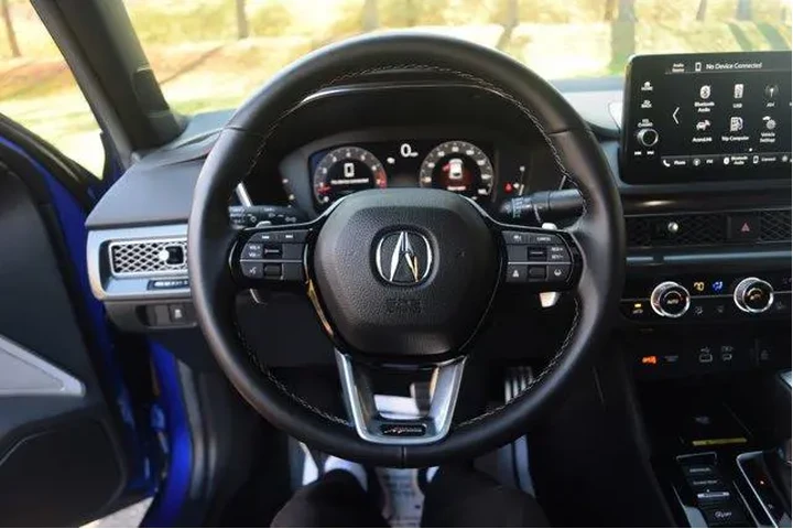 $33500 : Acura Integra 2025 4dr Liftb image 4