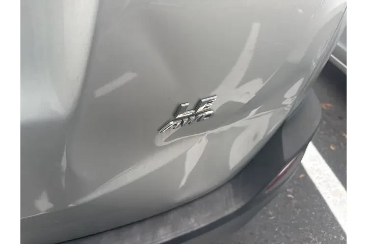 $10994 : Toyota RAV4 2014 AWD LE 4dr image 6