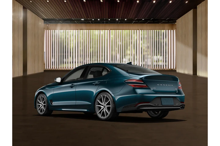 $34950 : Genesis G70 2023 2.0T 4dr Se image 3