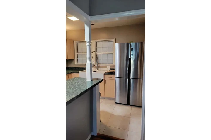 $2800 : Rento Casa en Downey image 7