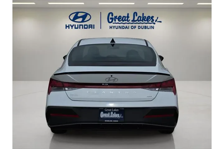 $26661 : Hyundai ELANTRA Hybrid 2025 image 4