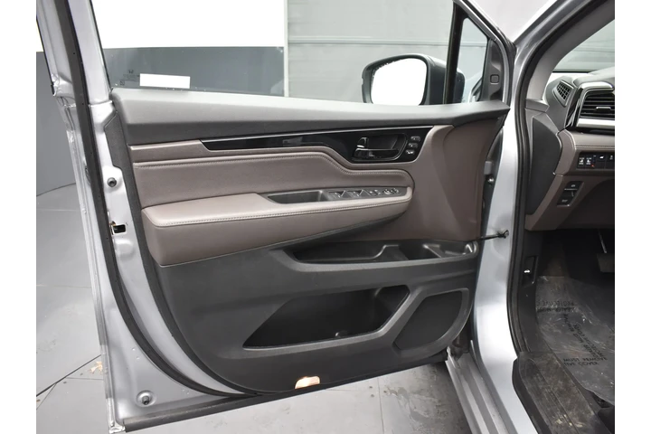 $28526 : Honda Odyssey 2022 Touring 4 image 6