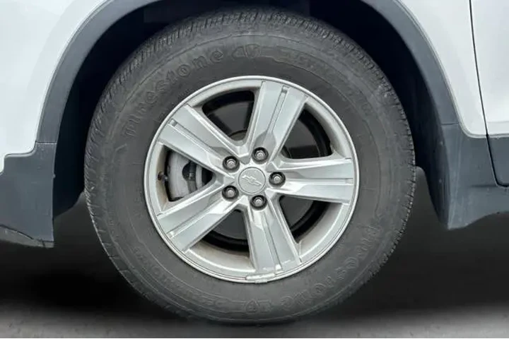 $9976 : Chevrolet Trax 2020 LS 4dr C image 5