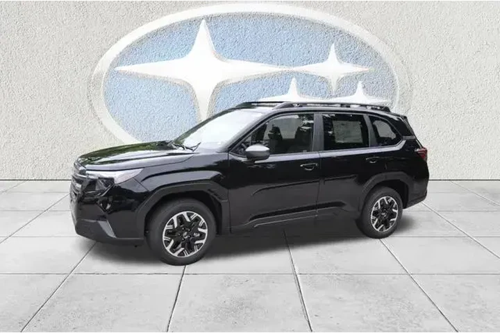 $30990 : Subaru Forester 2025 AWD Pre image 4