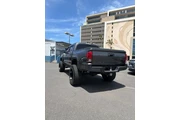 $39418 : Toyota Tacoma 2019 4x4 TRD P thumbnail