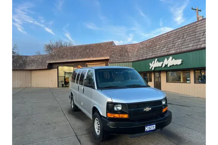 $21900 : 2015 Express LS 2500 ONLY 39, image 2