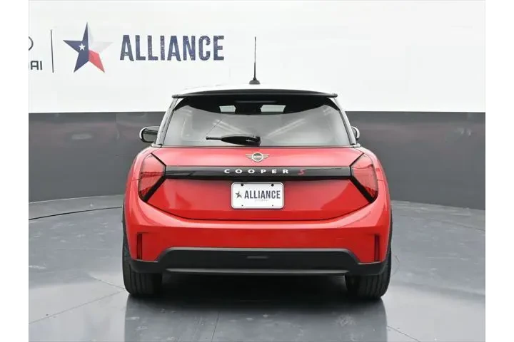 $28919 : MINI Hardtop 2 Door 2025 Coo image 6