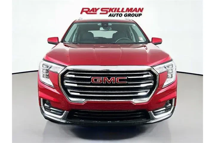 $26975 : GMC Terrain 2023 SLT 4dr SUV image 2