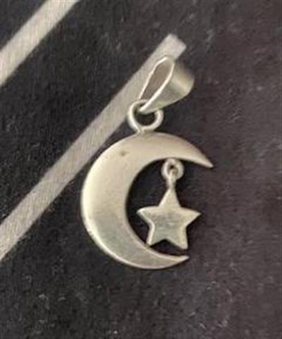 $20 : Dije luna con estrella image 1