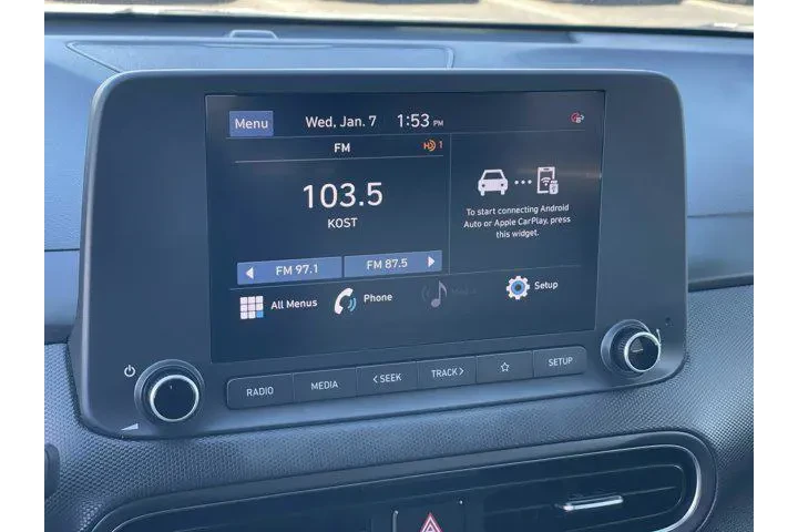 $17995 : Hyundai KONA 2023 AWD SEL 4d image 10