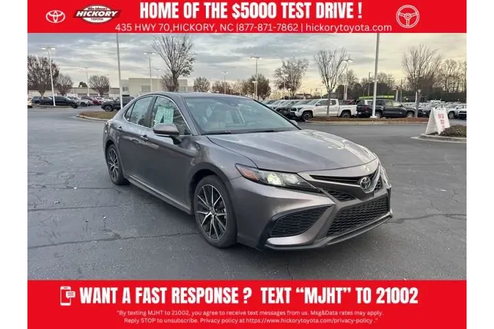 $25473 : Toyota Camry 2024 SE Nightsh image 1