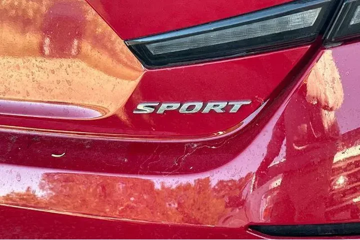 $18574 : Honda Accord 2018 Sport 4dr image 8