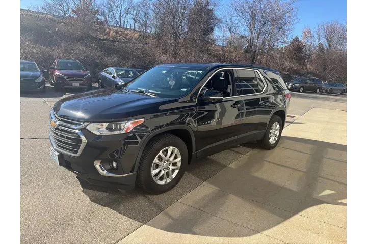 $16777 : Chevrolet Traverse 2019 4x4 image 3