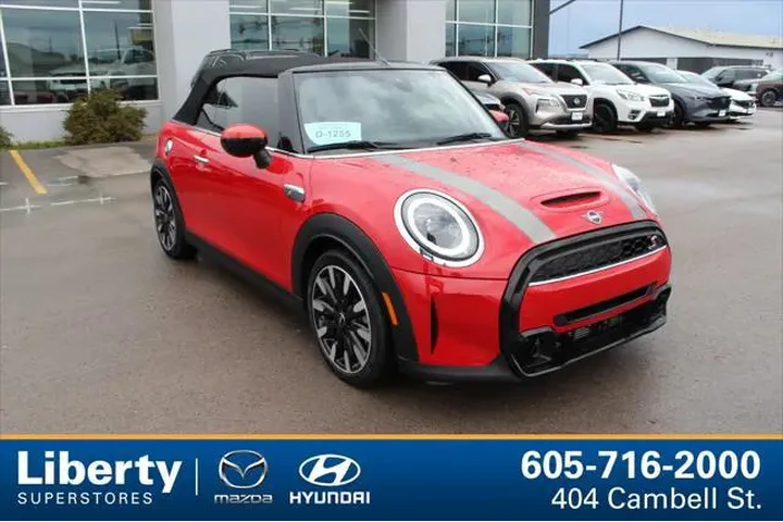 $30499 : MINI Convertible 2024 Cooper image 1