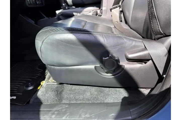 $35999 : Toyota Tacoma 2019 4x4 TRD O image 10