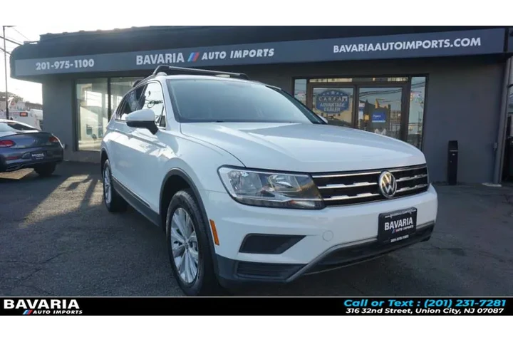 $11895 : 2018 Tiguan 2.0T SE 4MOTION image 1