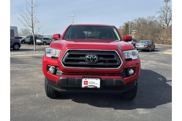 $38111 : Gold Certified 2023 Tacoma SR image 7