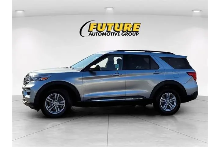 $29250 : Ford Explorer 2023 AWD XLT 4 image 10
