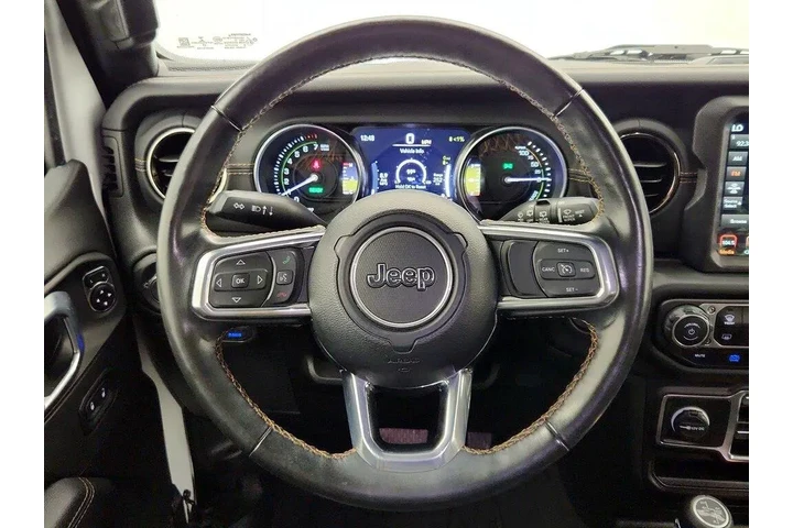 $30998 : Jeep Wrangler Unlimited 2022 image 10