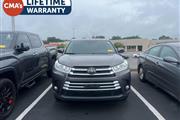 $26990 : PRE-OWNED 2018 TOYOTA HIGHLAN thumbnail