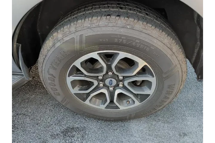 $36927 : Ford Expedition 2024 4x2 XLT image 5