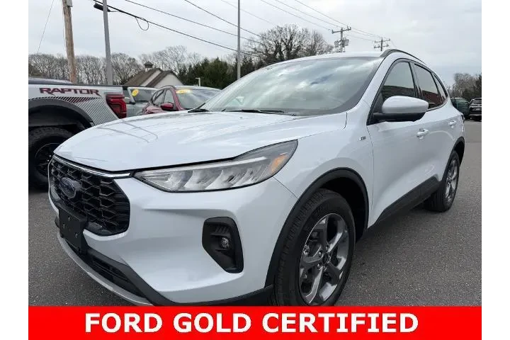 $28700 : Ford Escape 2025 AWD ST-Line image 3