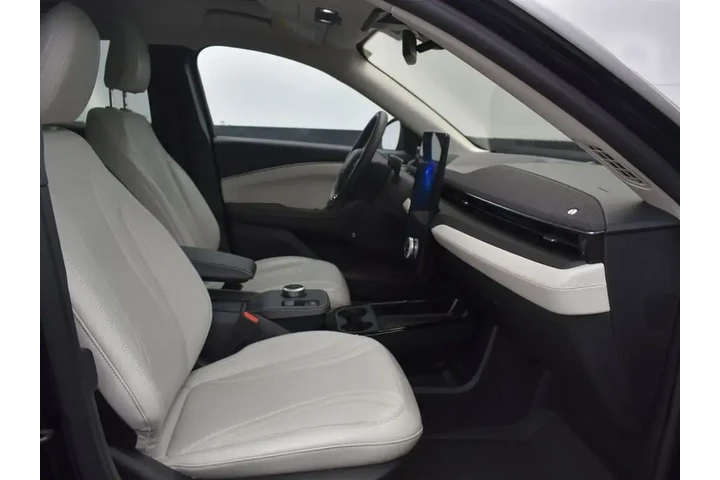 $24999 : Ford Mustang Mach-E 2023 Pre image 10