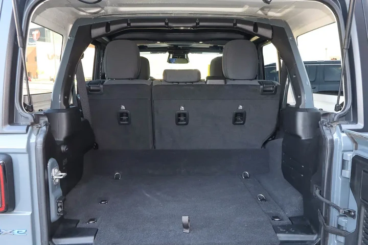$32988 : 2025 Wrangler 4xe Willys 4x4 image 9